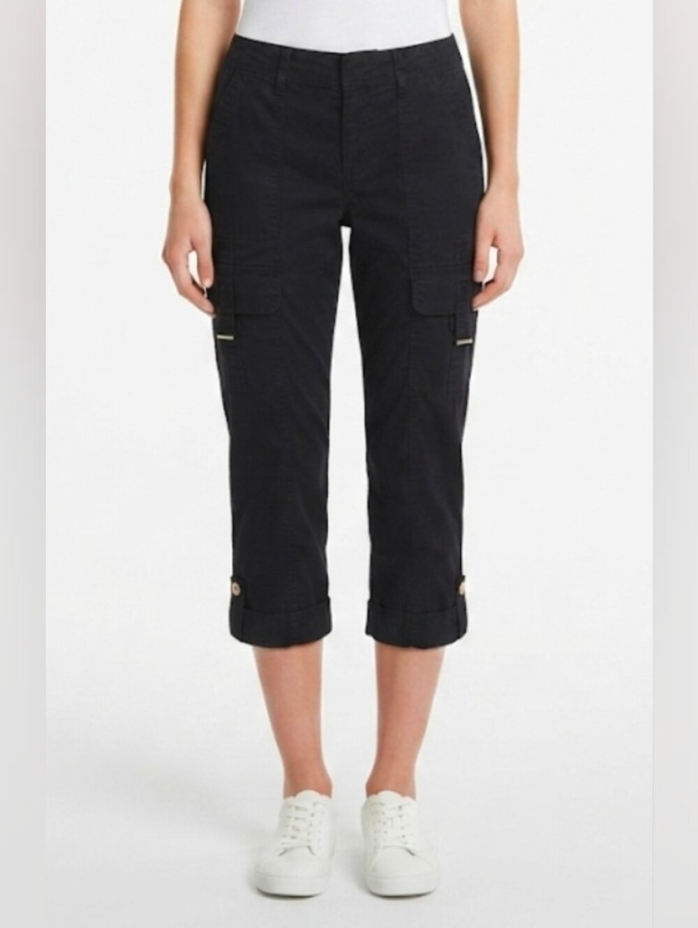 White House Black Market Black Cargo Capris Size 6